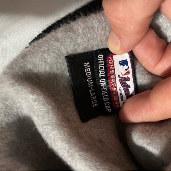 Pittsburgh Pirates winter hat. Brand new. - Picture 2 of 2